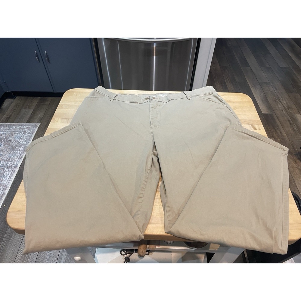 Lee Women's All Day Beige Tan Khaki Pants Size 18 Straight 29.5" Inseam Workwear